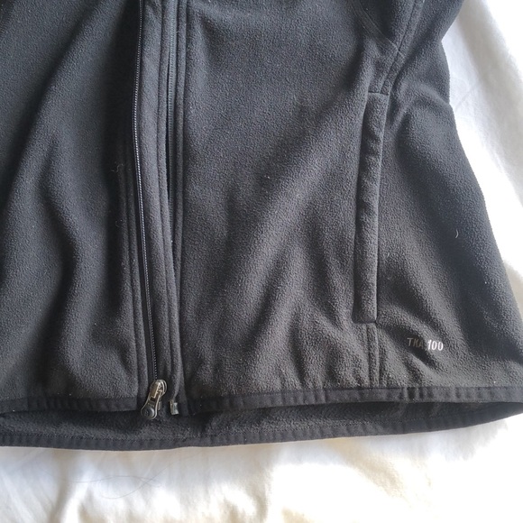 North Face fleece vest - Picture 3 of 4